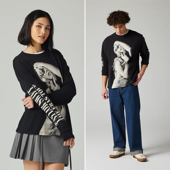 NEW Taylor Swift The Eras Tour Photo Long Sleeve T-Shirt sz Small Authentic TTPD - Picture 4 of 6